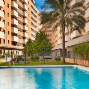 Keywise Perfect Location Next To Maria Zambrano Station, , ,pool And Free Parking Apartamento